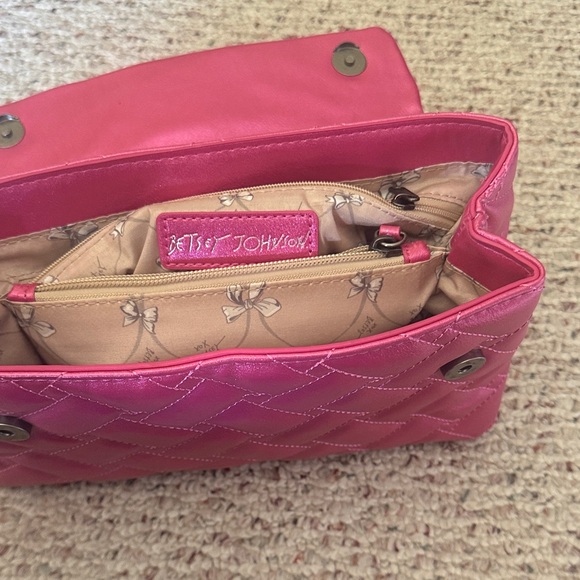 Betsey Johnson Pink Quilted Chain Shoulder Bag - Picture 2 of 3